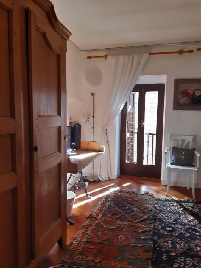 B&B S. Trinità 18 Suites&Rooms Trento Esterno foto