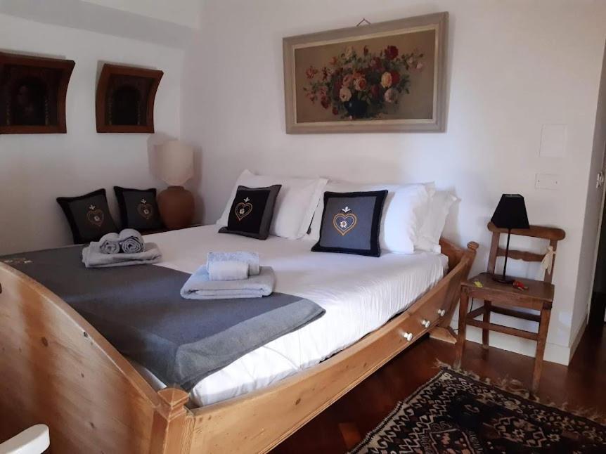 B&B S. Trinità 18 Suites&Rooms Trento Esterno foto